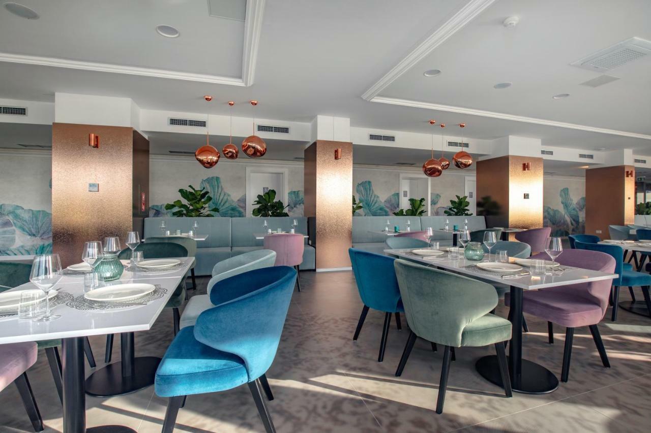 Hotel In Excelsis 诺瓦利娅 外观 照片